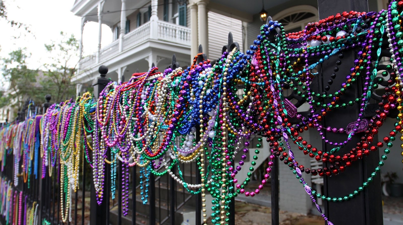 The destructive life of a Mardi Gras bead