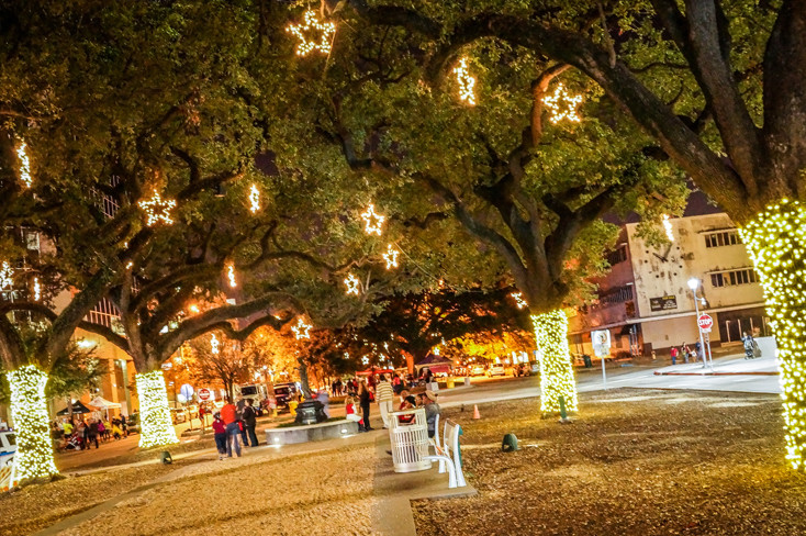 FESTIVAL OF LIGHTS - Christmas in Baton Rouge