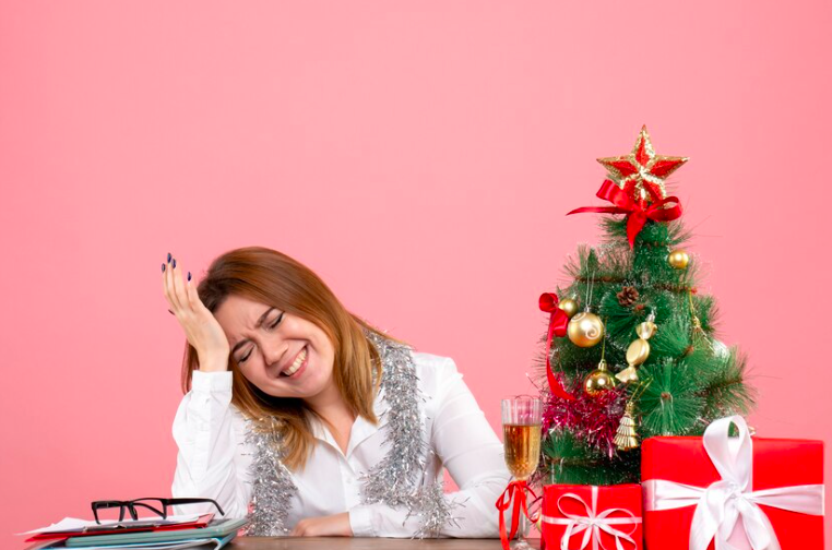 3 Tips to Help With Holiday Stress - Refinery Counseling Center