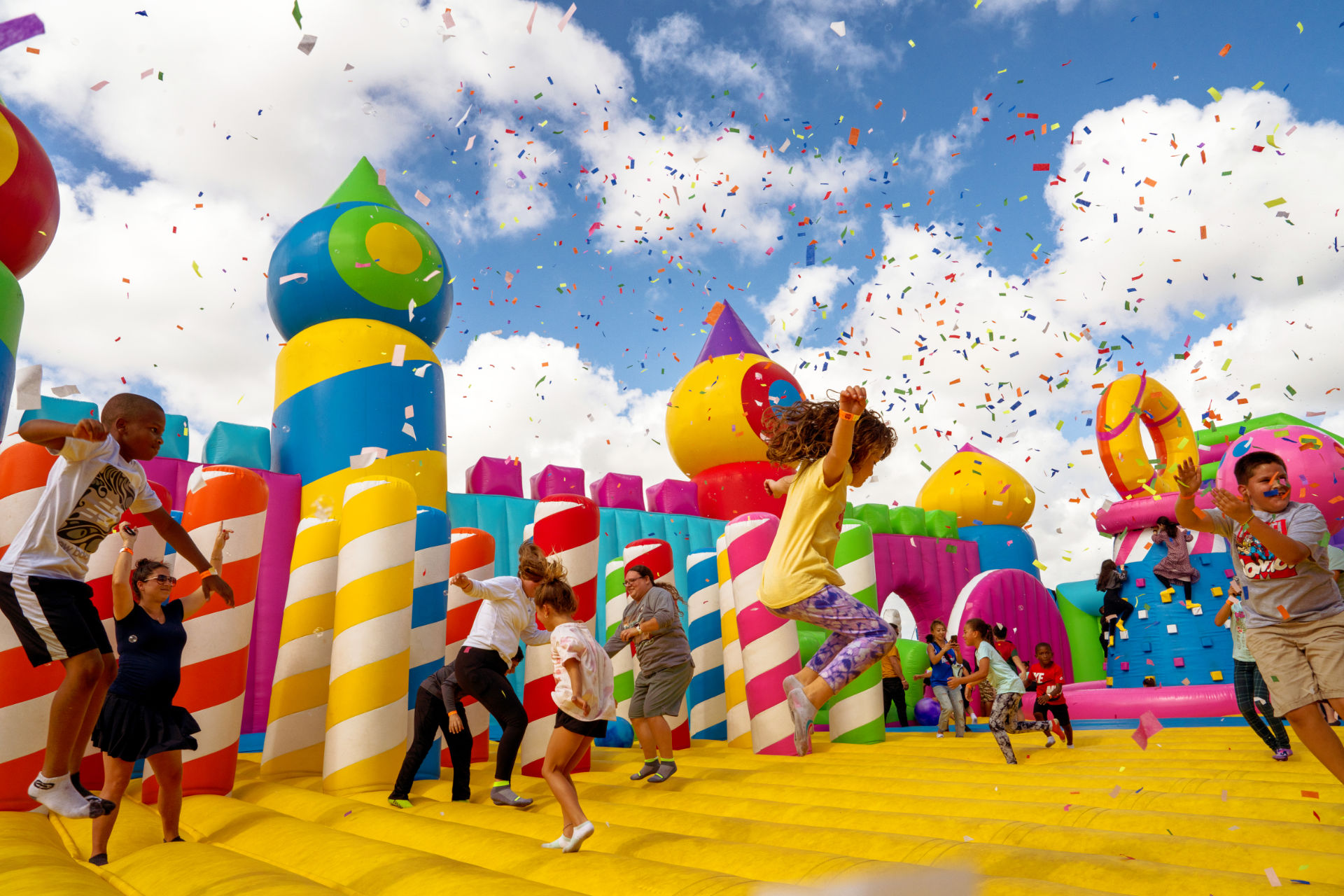 The World's Largest Bounce House - New Orleans -